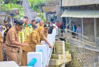 Peresmian jembatan dilakukan langsung oleh Bupati Banjarnegara, Amalia Desiana, pada Selasa (20/1/2026). 