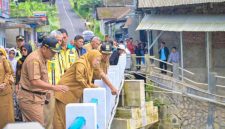 Peresmian jembatan dilakukan langsung oleh Bupati Banjarnegara, Amalia Desiana, pada Selasa (20/1/2026). 