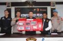 Pers rilis Polrrs Banjarnegara berhasil mengungkap kasus penjambretan mahasiswi.